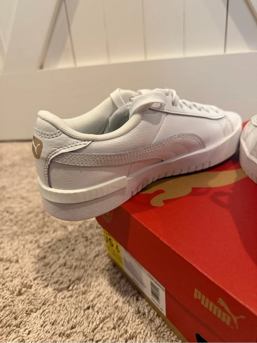 Puma Court Sneakers. Women size 6